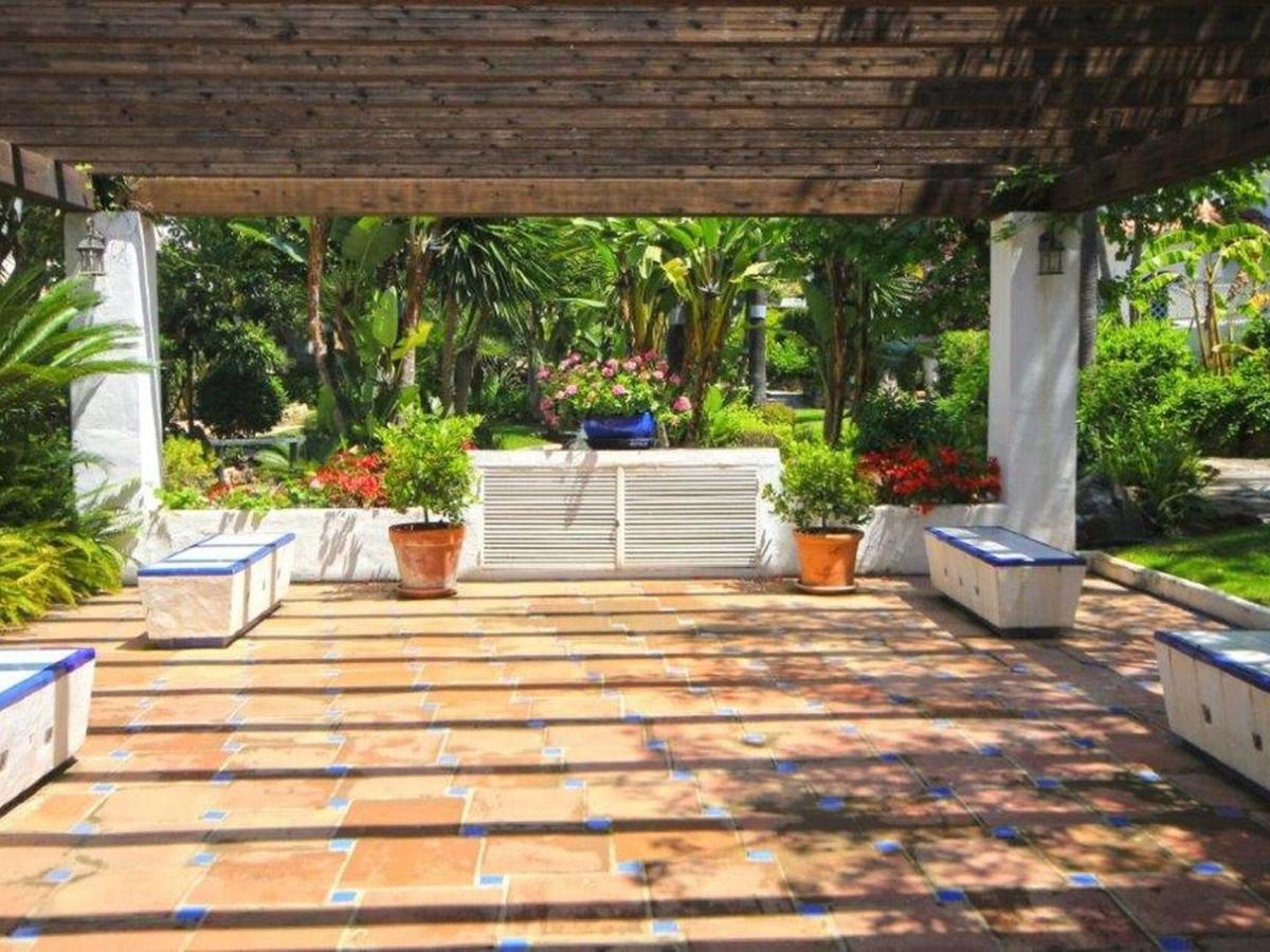 Belvilla By Oyo Golden Beach House Marbella Exterior foto